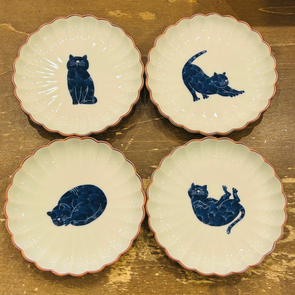 【長崎】波佐見焼　西海陶器　呉須猫　菊割3.5寸皿
