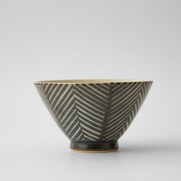 【長崎】波佐見焼　アイユー　ORIME　茶碗　ブラウン