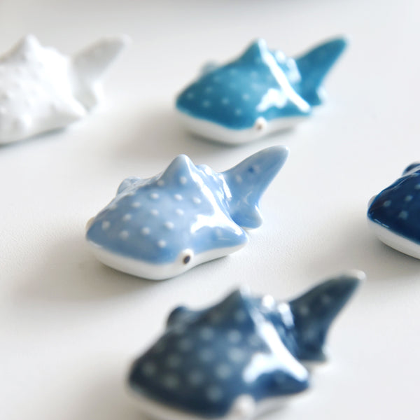 【長崎】波佐見焼　Natural69　ジンベイ　箸置き